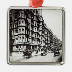 Ornement Carré Argenté Rue de Victoria, Londres c.1900