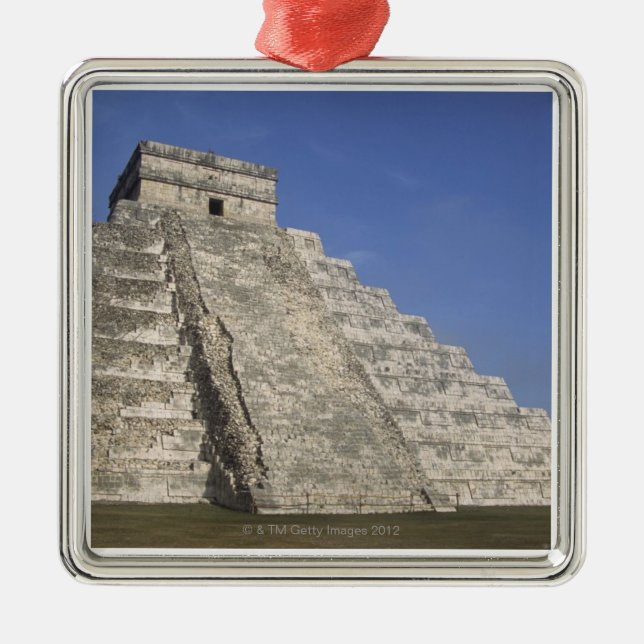 Ornement Carré Argenté Ruines maya chez Chichen Itza, pyramide de (Devant)