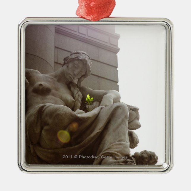 Ornement Carré Argenté Statue indienne de Musée National (Devant)