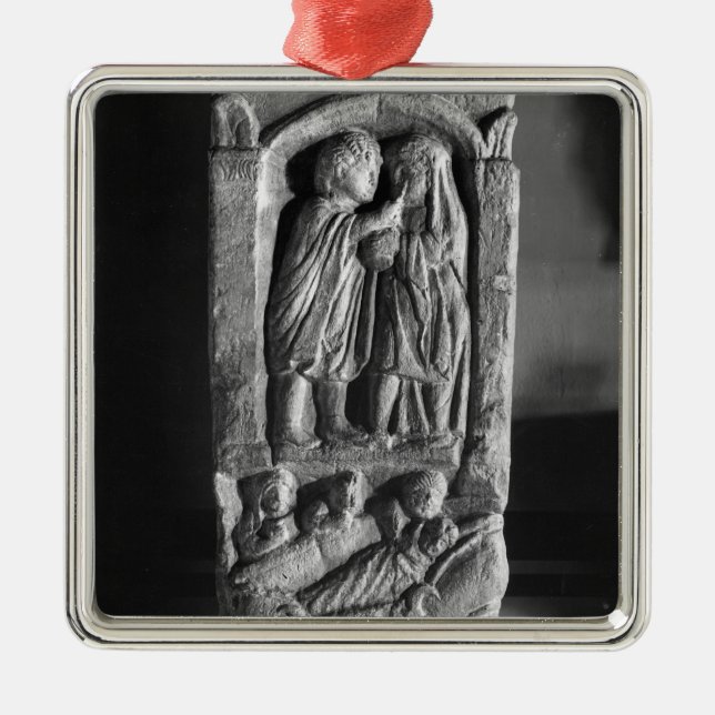 Ornement Carré Argenté Stela funéraire dépeignant un docteur (Devant)