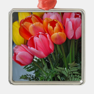 Ornement Carré Argenté Tulipes colorées de ressort