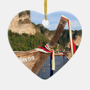 Ornement Cœur En Céramique Bateau traditionnel à long queue à Krabi, Thaïland