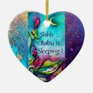 ORNEMENT CŒUR EN CÉRAMIQUE THUMBELINA, PANIER À FLEURS ET BOUTEILLE