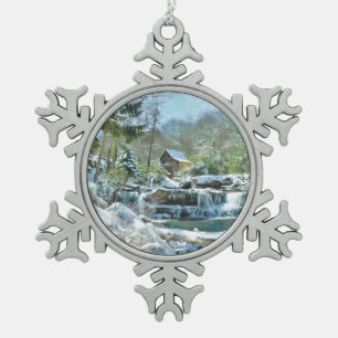 Ornement de flocon de neige avec l'image du moulin