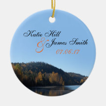 Ornement de Noël de jeunes mariés