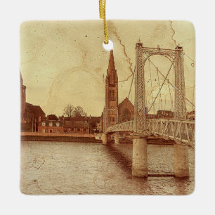 Ornement En Céramique Adorno De Cerámica Le Pont Bruyant (Inverness -