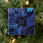 Ornement En Céramique Art de motif de piste de carte de circuit imprimé<br><div class="desc">Donnez à vos accessoires une esthétique high-tech avec ce graphisme haute définition représentant une carte de circuit imprimé (PCB) nue. Conçu pour ceux qui apprécient l'architecture fondamentale de la technologie numérique, ce visuel met en valeur la beauté minimaliste d'un masque de soudure bleu foncé accentué par un réseau complexe de...</div>