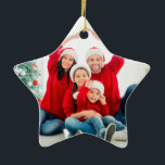 Ornement En Céramique Bright 1 photo vert fun moderne Noël famille<br><div class="desc">Bright coloré vert fun moderne 1 photo Noël famille tout est lumineux ornement</div>