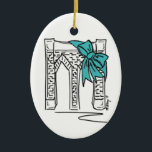 Ornement En Céramique Brooklyn Bridge New York Noël Hanoukka Holiday<br><div class="desc">Il présente une illustration originale d'un repère classique de New York, le Brooklyn Bridge, "habillé" pour la saison des fêtes. Idéal pour fêter Noël ou Hanoukka ! Cette illustration est également disponible sur d'autres produits. Ne vois-tu pas ce que tu cherches ? Vous avez besoin d'aide pour la personnalisation ?...</div>