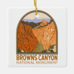 Ornement En Céramique Browns Canyon National Monument Colorado Vintage<br><div class="desc">Browns Canyon dessin vectoriel design. Browns Canyon est la destination la plus populaire pour le rafting en eaux vives dans le pays,  et est également connu pour sa pêche et randonnée.</div>