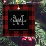 Ornement En Céramique Buffalo rouge abattu | Initiale personnelle | Cade<br><div class="desc">Enveloppez vos proches dans la chaleur et le charme du Red Buffalo Plaid classique avec une touche personnelle. Que ce soit pour un anniversaire,  un anniversaire ou juste pour montrer à quelqu'un qui vous tient à coeur,  ce cadeau personnalisable fera certainement une impression durable.</div>
