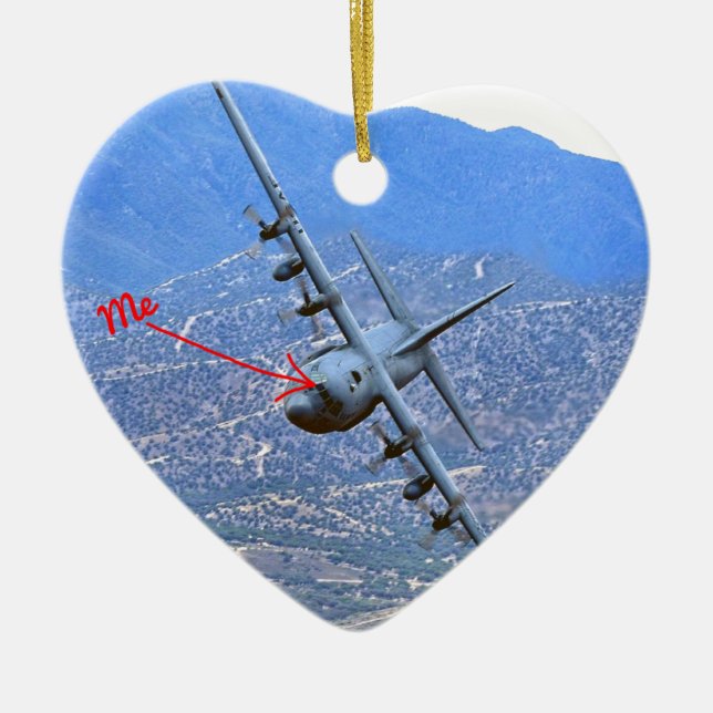 ORNEMENT EN CÉRAMIQUE C-130 DE BAS NIVEAU (Devant)