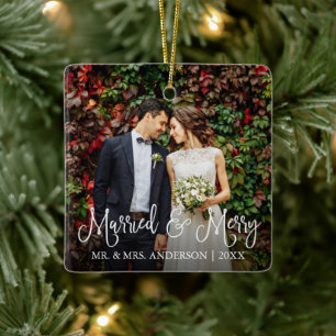 Ornement En Céramique Calligraphie Script Marié et Joyeux Mariage photo