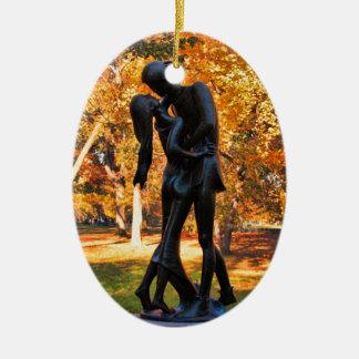 Ornement En Céramique Central Park Automne : Statue de Roméo et Juliette