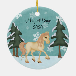 Ornement En Céramique Cheval de Crème personnalisé ~ Forêt d'hiver Noël