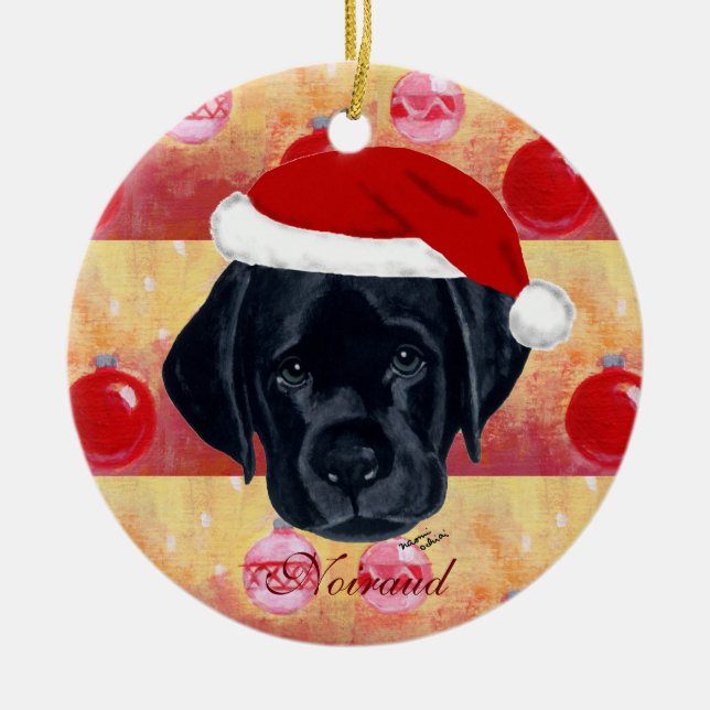 Ornement En Céramique Chiot de Noël noir Labrador personnalisé (Devant)