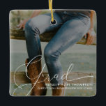 Ornement En Céramique Classic Script Photo Moderne Cool Graduation Party<br><div class="desc">Prenez les souvenirs et célébrez les réalisations de votre diplômé préféré avec notre Classic Script Photo Modern Cool Graduation Party Ceramic Ornament. Ce gardien personnalisé est le moyen parfait de commémorer leur diplôme d'études supérieures ou secondaires et de chérir le jalon pour les années à venir. Customisé de leur nom...</div>