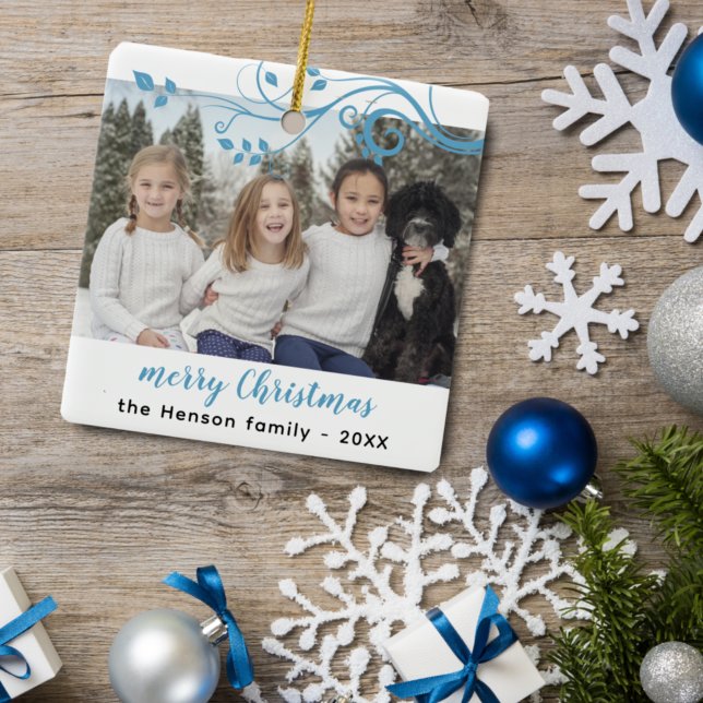 Ornement En Céramique Custom Family Blue Foliage Merry Christmas Photo (Créateur téléchargé)