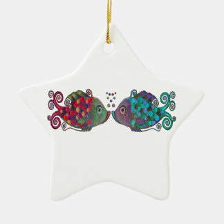 Ornement En Céramique Deux couples lunatiques de paires de poissons