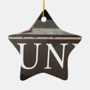 Ornement En Céramique Enfoncé : panneau de camion de remorquage Vintage