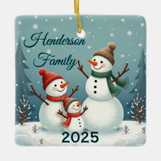 Ornement En Céramique Famille de bonhomme de neige personnalisée de troi