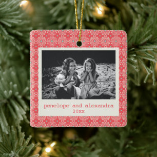 Ornement En Céramique Festive Red Dot Motif Photo personnalisée élégante