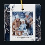 Ornement En Céramique Feuillage d'hiver Tan & Grey Photo de Noël Bleu<br><div class="desc">Cette décoration de Noël photo présente un feuillage d'hiver gris et tan muet sur un arrière - plan bleu foncé. Personnalisez cet élégant ornement de Noël avec votre photo de famille.</div>