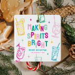 Ornement En Céramique Fun Coloré Faire des esprits brillants Photo Noël<br><div class="desc">Élevez votre arbre de Noël ou un arbre de Noël d'amis avec cet ornement moderne et personnalisé. Le design est orné de lettres colorées qui se lisent "Making Spirits Bright", décorées de cocktails et d'étoiles dessinés à la main. Il vous suffit de customiser le salut de saison, le nom et...</div>