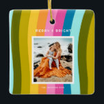 Ornement En Céramique Joyeux arc-en-ciel moderne et vertical lumineux<br><div class="desc">Joyeux et brillant moderne Rainbow Design de Noël Vertical</div>