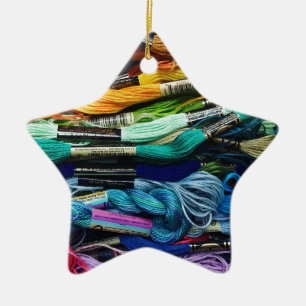 Ornement En Céramique La soie de broderie d'arc-en-ciel filète