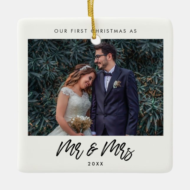 Ornement En Céramique La typographie moderne Notre premier Noël en tant  (Devant)