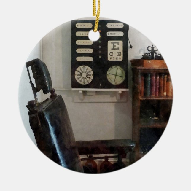 Ornement En Céramique Le bureau de l'ophtalmologiste avec le diagramme (Devant)