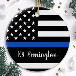 Ornement En Céramique Ligne Bleue Mince - Officier de Police - Drapeau A<br><div class="desc">Montrez votre soutien et votre fierté pour notre police avec ce Sac fourre-tout de Ligne Bleue Mince - Drapeau américain dans les couleurs du drapeau de police,  design en détresse . Mère de police - Cadeaux de femme de police</div>