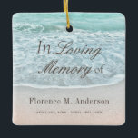 Ornement En Céramique Mémorial des Vacances de Mémoire Beach<br><div class="desc">Cette décoration commémorative de vacances "en mémoire d'amour" dispose d'une plage de sable avec un océan tropical bleu turquoise. La face arrière contient votre photo. Personnalisez-vous pour répondre à vos besoins. Vous pouvez trouver des produits correspondants dans mon magasin.</div>