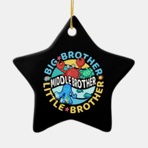 Ornement En Céramique Middle Brother est un Big and Little Brother