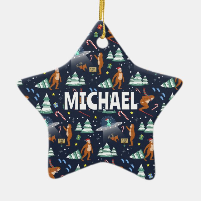 Ornement En Céramique NOM - Big Foot, Aliens, & Reindeer Noël (Dos)