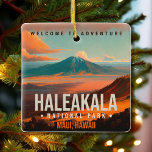 Ornement En Céramique Parc national de Haleakala Maui Hawaii Vintage<br><div class="desc">Haleakalā National Park Maui - Hawaii Vintage Souvenir Parfait pour les amateurs de randonnée,  de camping et d'autres aventures en plein air. Il fait également un grand cadeau d'anniversaire,  cadeau d'action de grâce et cadeau de Noël pour les personnes qui aiment explorer et partir dans de nouvelles aventures!</div>