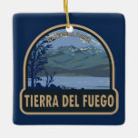 Ornement En Céramique Parc national de la Terre de Feu Argentine Vintage<br><div class="desc">Design vectoriel du parc national Tierra Del Fuego. C'est un parc national sur la partie argentine de l'île de la Terre de Feu.</div>