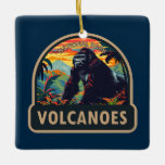 Ornement En Céramique Parc national des volcans Gorilla de montagne Voya<br><div class="desc">Design vectoriel des volcans. Le parc national des volcans est un centre d'arrêt pour tous les safaris gorilles rwandais abritant le plus grand nombre de gorilles de montagne dans l'aire de conservation des Virunga.</div>
