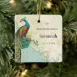 Ornement En Céramique Peacock Vintage Bird Maid of Honor Bridesmaid<br><div class="desc">Aqua,  Bleu,  Turquoise,  Cuivre,  Brown,  Tan,  Beige,  et Vert avec Arrière - plan en dentelle de parchemin en relief Faux. Peacock Vintage Bird Maid of Honor Bridesmaid. Cadeau de Faveur Parfait pour Bridesmaids pour une Années folle,  Gatsby,  Médiéval,  Renaissance,  Inséparable Vintage,  Lovebird,  Thème de Mariage Whimsical.</div>