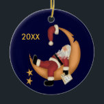 Ornement En Céramique Père Noël endormi sur l'ornement de conservation d<br><div class="desc">Le Père Noël dort sur la lune ! Ce joli ornement de vacances de gardien peut facilement être customisé avec l'année en cours!</div>