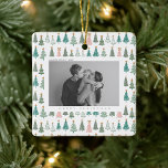 Ornement En Céramique Photo de famille de Noël Joyeux Noël<br><div class="desc">Carte postale de Noël familial pastel minimal</div>