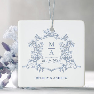 Ornement En Céramique Photo de mariage Dusty Blue Classic Floral Crest