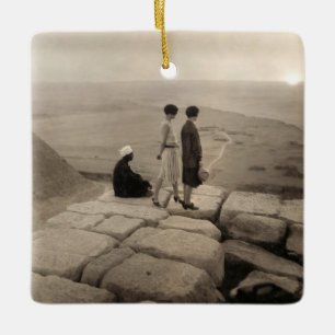 Ornement En Céramique Pyramide de Khoufou, Égypte 1920 Jeunes femmes à l