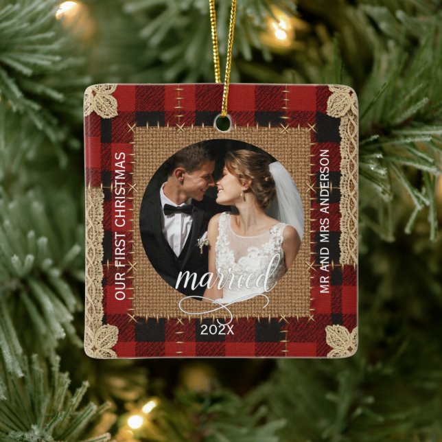 Ornement En Céramique Rustic Wood Plank Plaid First Christmas Married  (Arbre)