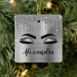 Ornement En Céramique Silver Glitter Sparkle Eyelashes Monogram<br><div class="desc">Argent Faux Parties scintillant à étincelles métalliques broyées Monogramme en métal brossé Nom et cils initiaux (cils),  Extensions d'oreilles et ornements d'yeux. Le design fait le cadeau parfait pour 16 ans,  mariage,  douche nuptiale,  Noël,  anniversaire,  baby shower ou bachelorette pour quelqu'un à la recherche d'un style cool tendance.</div>