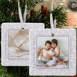 Ornement En Céramique Snowflake Photo Frame Baby Birth Stats Lavender<br><div class="desc">Naissance bébé stats ornement photo avec délicats flocons de neige blancs sur un arrière - plan de lavande douce. Le modèle photo est prêt pour vous à ajouter votre photo bébé, encadrée avec vos statistiques de naissance. Vous pouvez ajouter la même photo ou une autre image au dos, qui sont...</div>