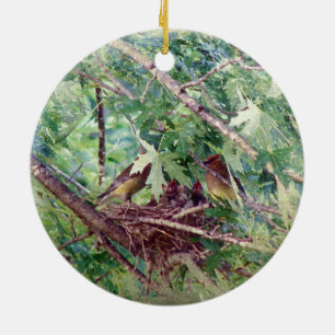 Ornement En Céramique Un nid complet, des parents et des bébés oiseaux
