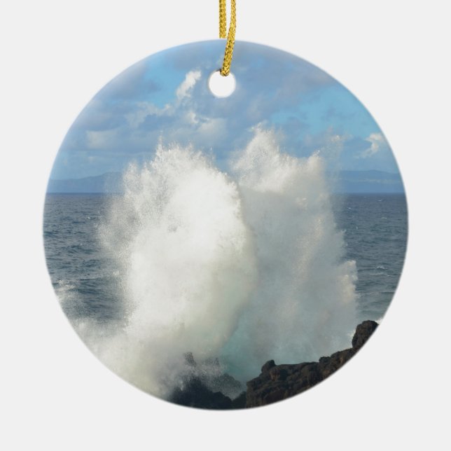 Ornement En Céramique Vagues se brisant sur une côte volcanique (Devant)