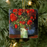 Ornement En Céramique Vase avec des papillons rouges | Vincent van Gogh<br><div class="desc">Vase with Red Poppies de Vincent van Gogh est un tableau captivant qui met en valeur l’utilisation dynamique de la couleur et de la brosse expressive de l’artiste. Le tableau présente un vase de terre simple rempli de coquelicots cramoiseux et audacieux, dressé contre un arrière - plan texturé et muet....</div>